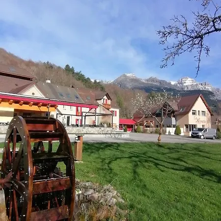La Neyrette Отель Saint-Disdier-en-Devoluy